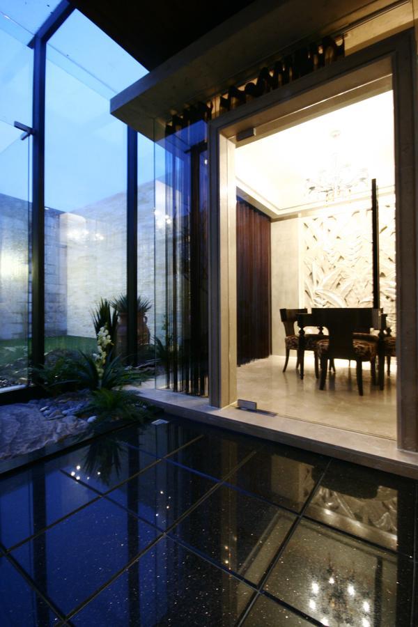 The Yorker Deluxe Motel Taoyuan Exterior photo